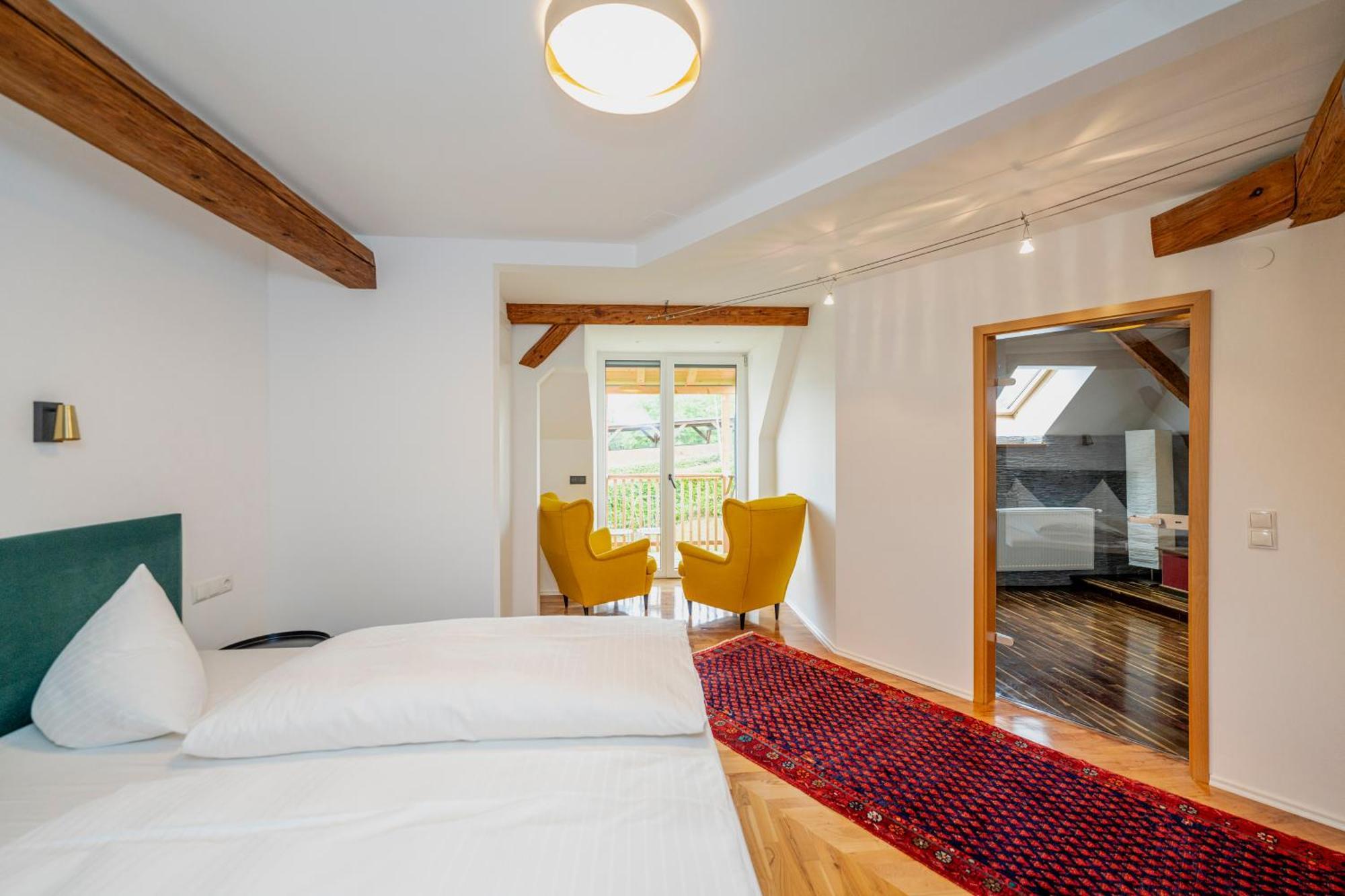 Georgi Schloss - Boutique Hotel إيهرينهاوزين المظهر الخارجي الصورة
