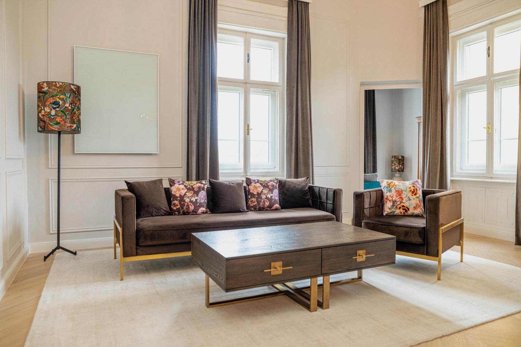 Georgi Schloss - Boutique Hotel إيهرينهاوزين المظهر الخارجي الصورة