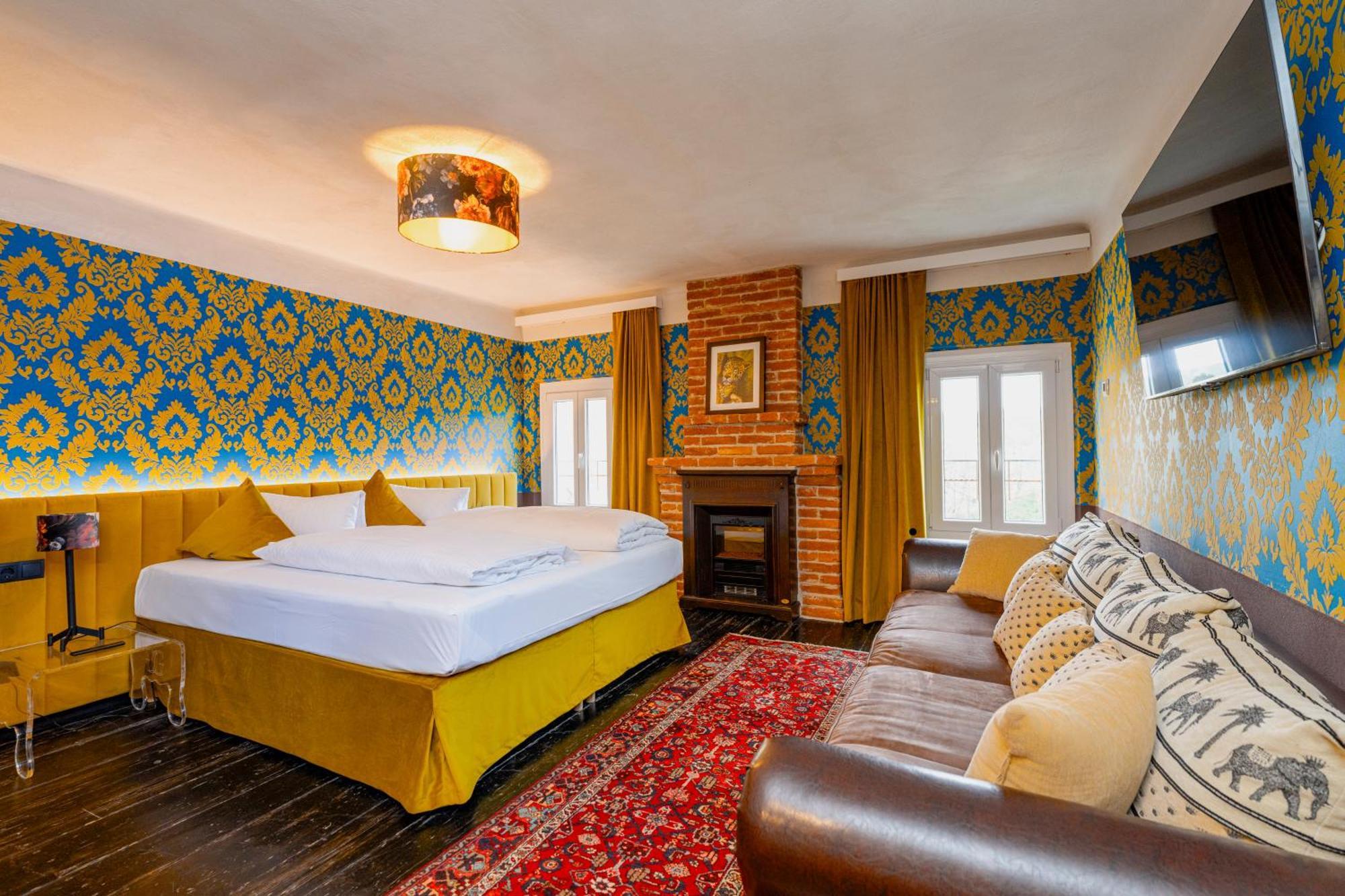 Georgi Schloss - Boutique Hotel إيهرينهاوزين المظهر الخارجي الصورة